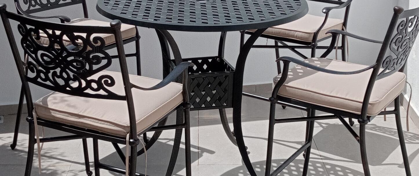 Almeria Cast Aluminium Collection