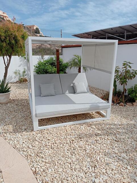 Venice Blanco Daybed
