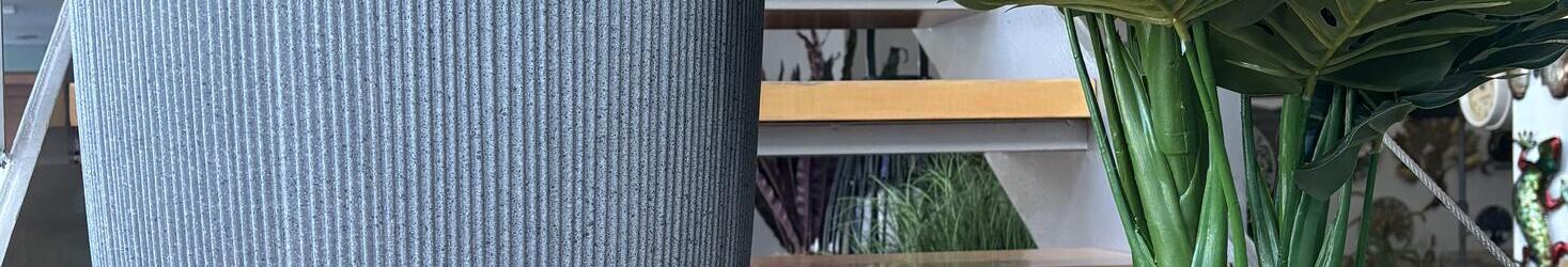 Resin Plant Pots