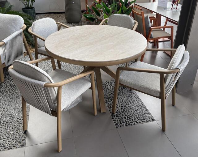 Jakarta 4 seat Dining Set Jakarta 4 seat Dining Set