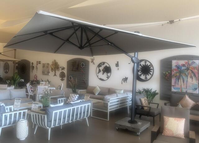 Carla 400 x 300cm Cantilever