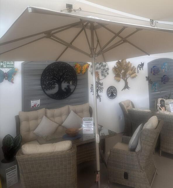 Carla 300 x 300cm Parasol