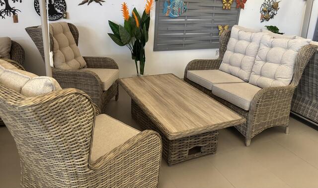 Manilla Mocha High Back 2 Seat Sofa Set With 2 Height Table Manilla Mocha High Back 2 Seat Sofa Set With 2 Height Table